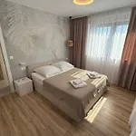 Olira * Трогир